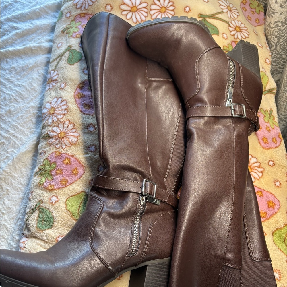 Brown Faux Leather Knee-High Boots Womens size 8.5